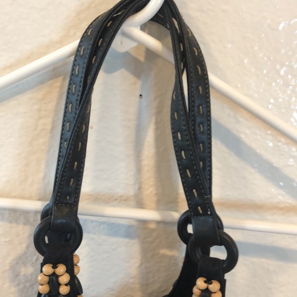 100% wood nine west purse - Picture 3 of 8